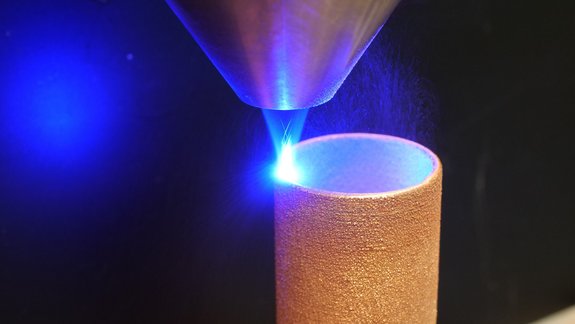 Cladding and additive manufacturing with copper powder by Laserline diode lasers