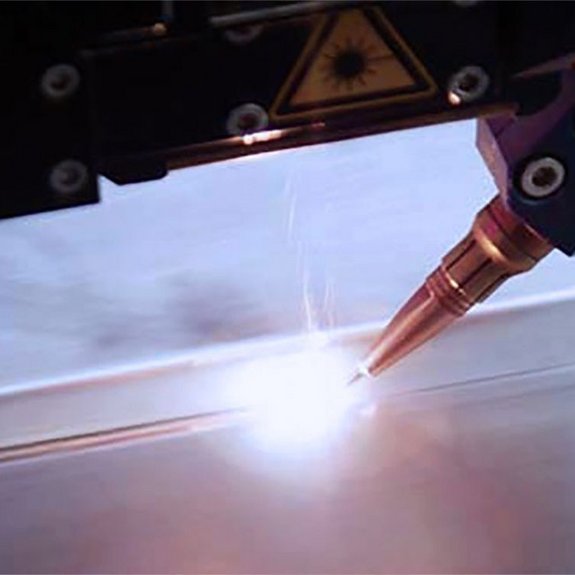 Process of laser brazing on metal sheets by Laserline diode lasers