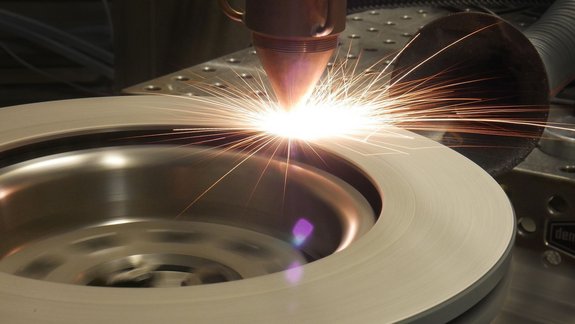 Laser cladding process on a brake disc by Laserline diode lasers